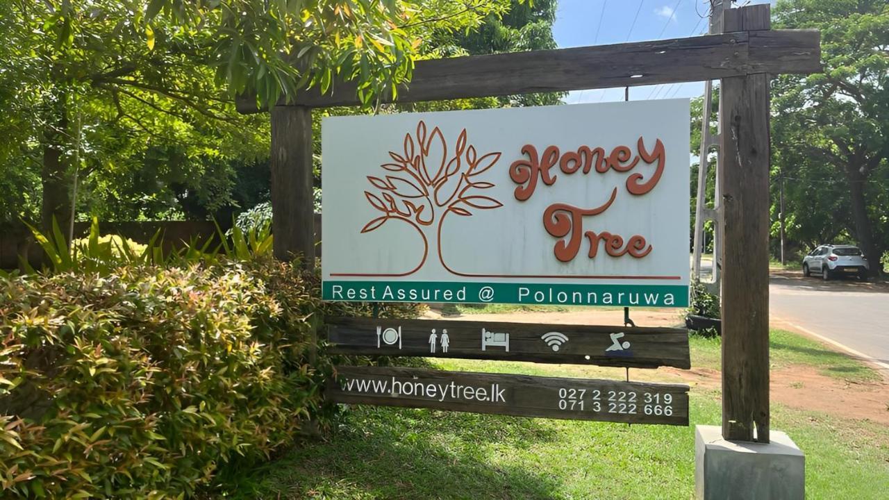 Honey Tree Polonnaruwa Hotel Екстериор снимка