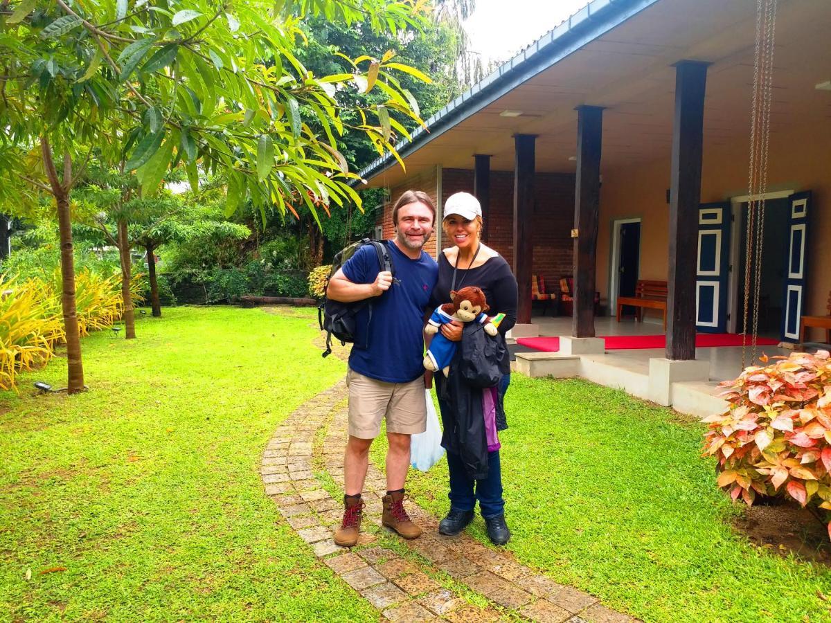 Honey Tree Polonnaruwa Hotel Екстериор снимка